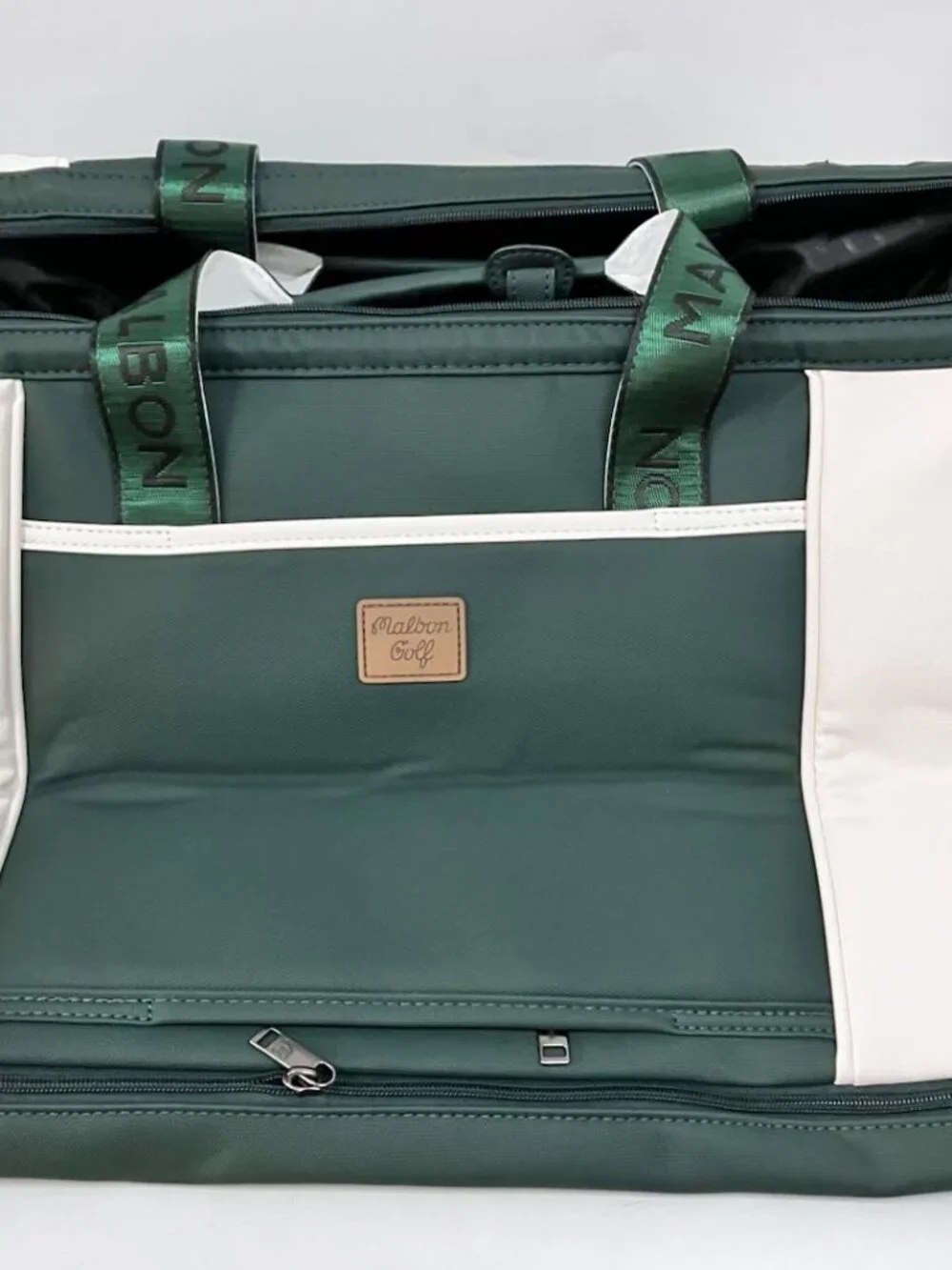 Malbon Golf Garment Bag Fashion Casual Handbag Outdoor Luggage Bag